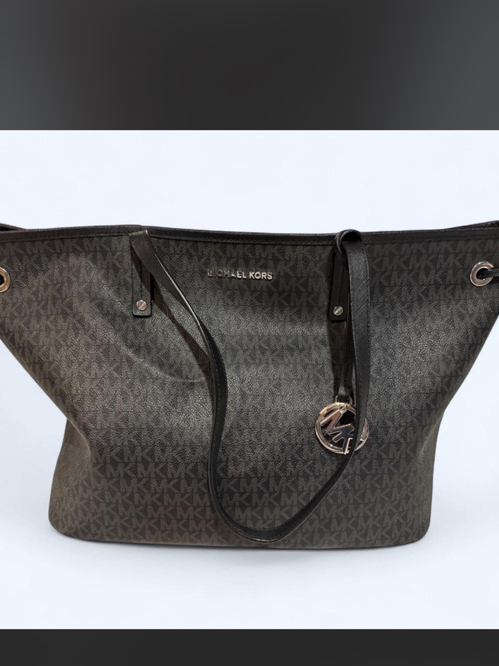 Michael Kors Black Signature Jet Set Tote with Removable Pouch - Picture 2 of 5